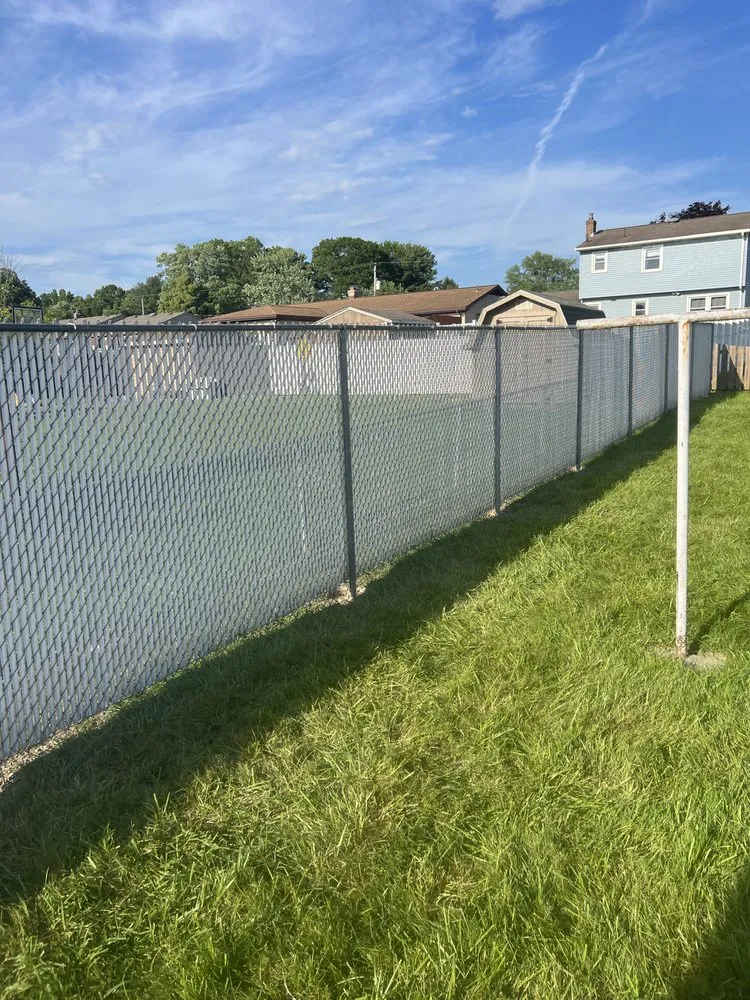 Top-rated lawn care service for year-round maintenance in Youngstown, OH by AAR Fencing