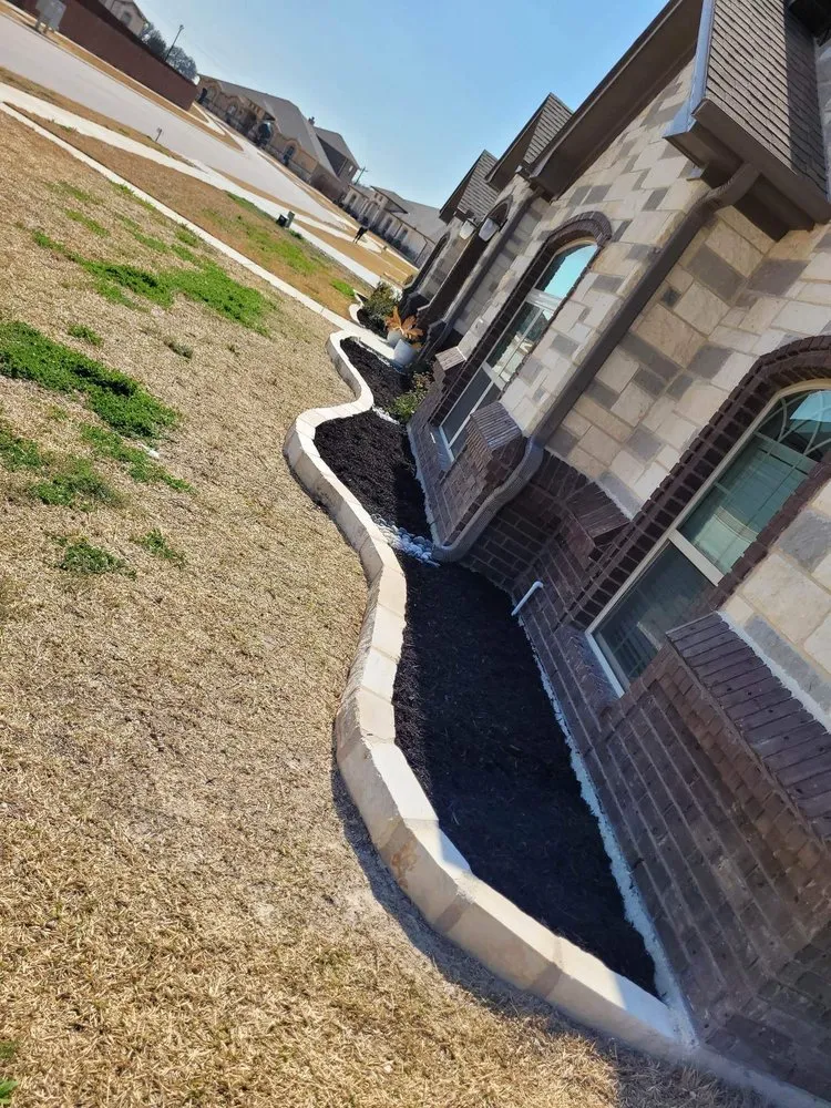 Top-rated garden landscaping for residential properties in Temple, TX by Aaron Frost Lawn Care