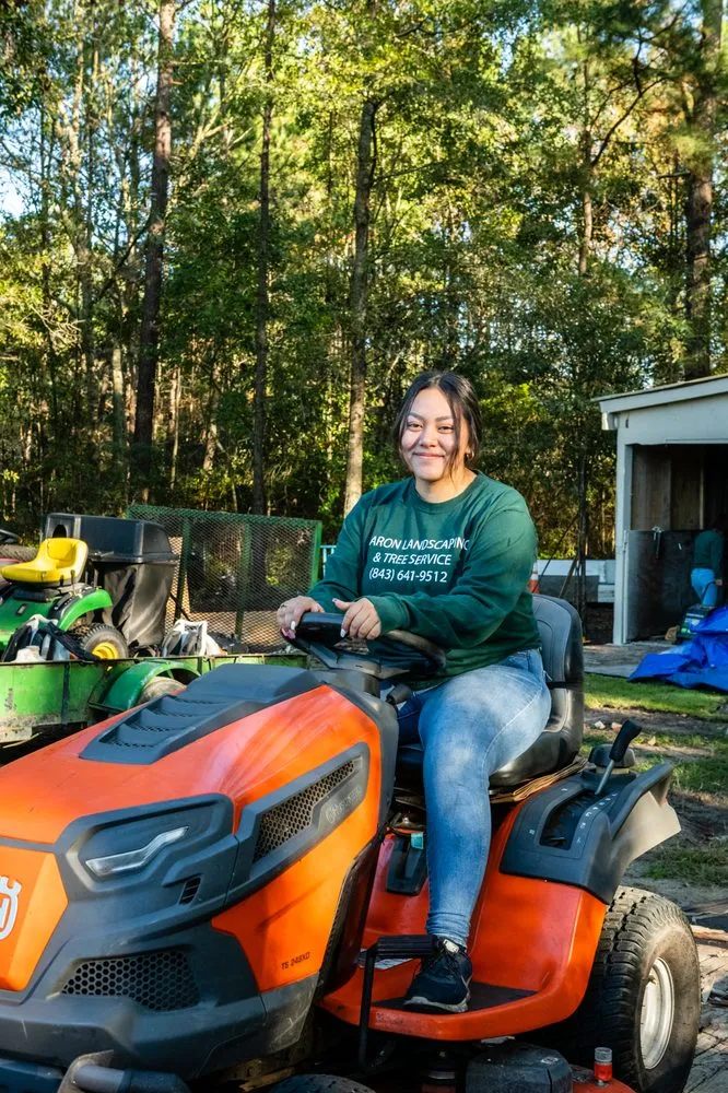 Local lawn care service in Ravenel, SC by Aaron Landscaping & Tree Services