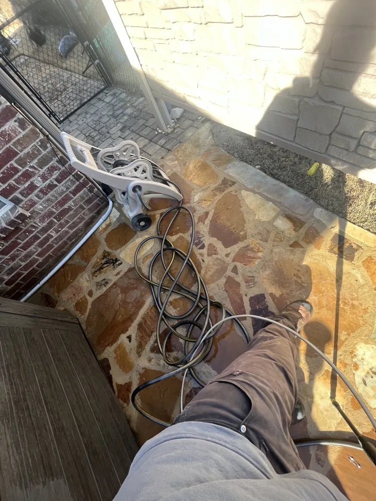 Top-rated lawn care service in Columbiana, AL - Aaron’s Construction and Land