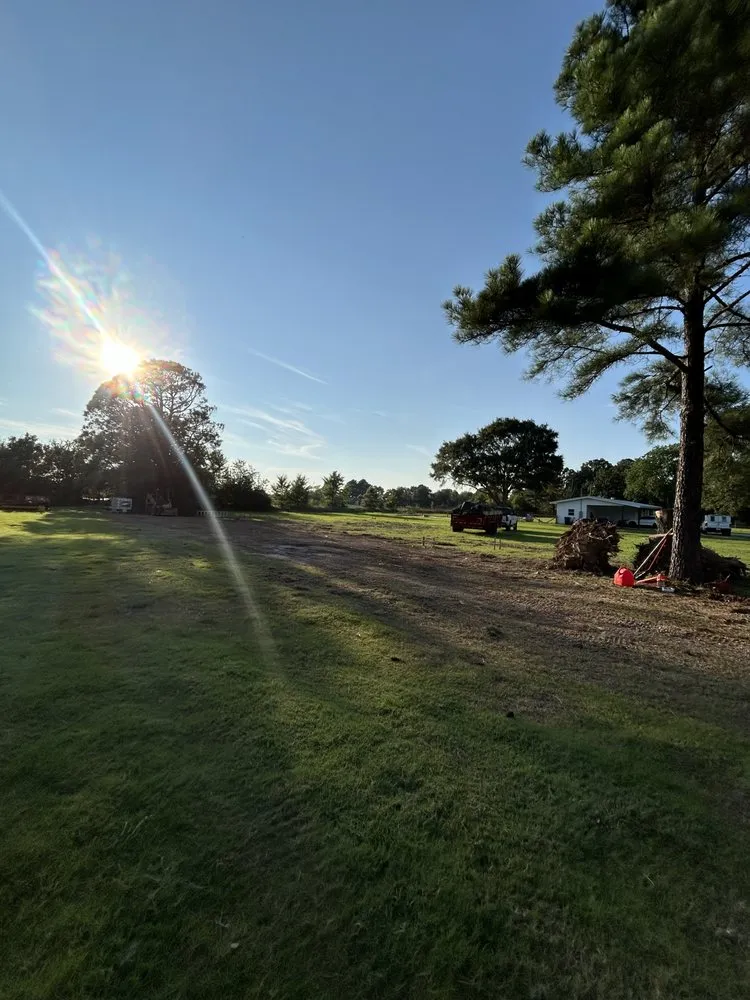 Local residential landscaping experts serving Jonesboro, AR - Aarons