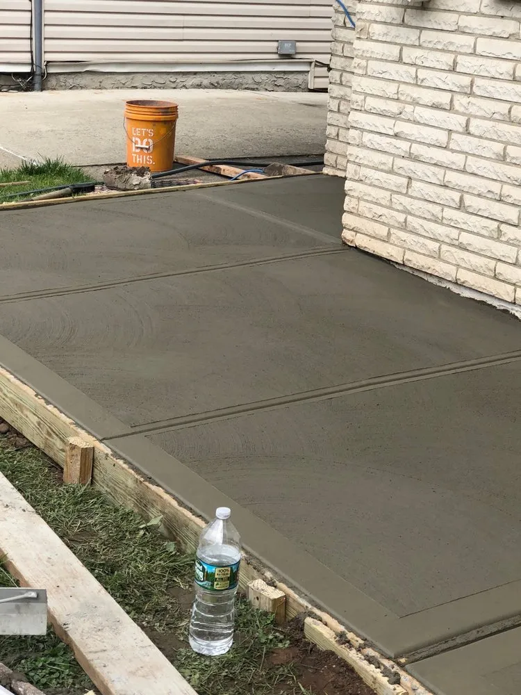 Local yard cleanup service in Staten Island, NY by Aaron's Landscaping inc