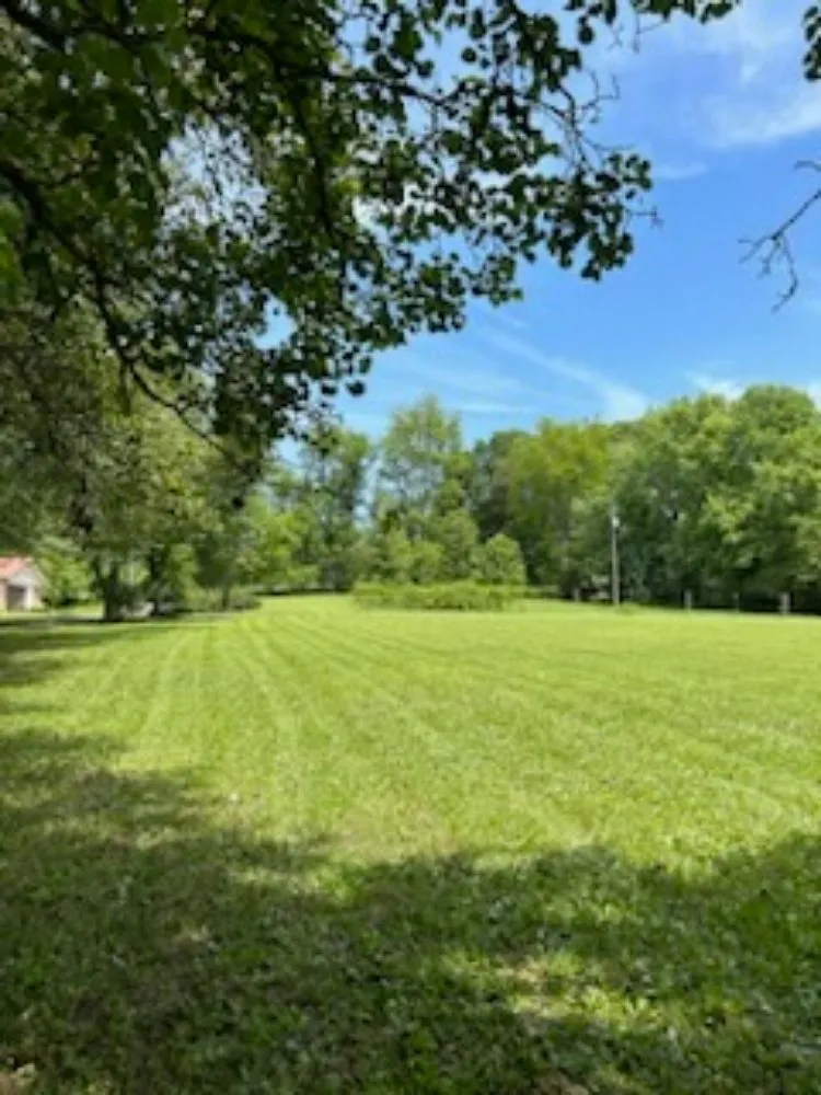 Custom residential landscaping for homes across Lenoir, NC - Aaron's lawn Care