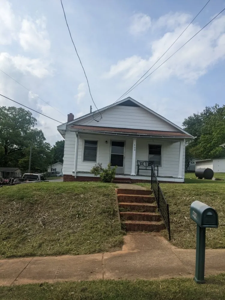 Reliable landscaping services in Lenoir, NC - Aaron's lawn Care