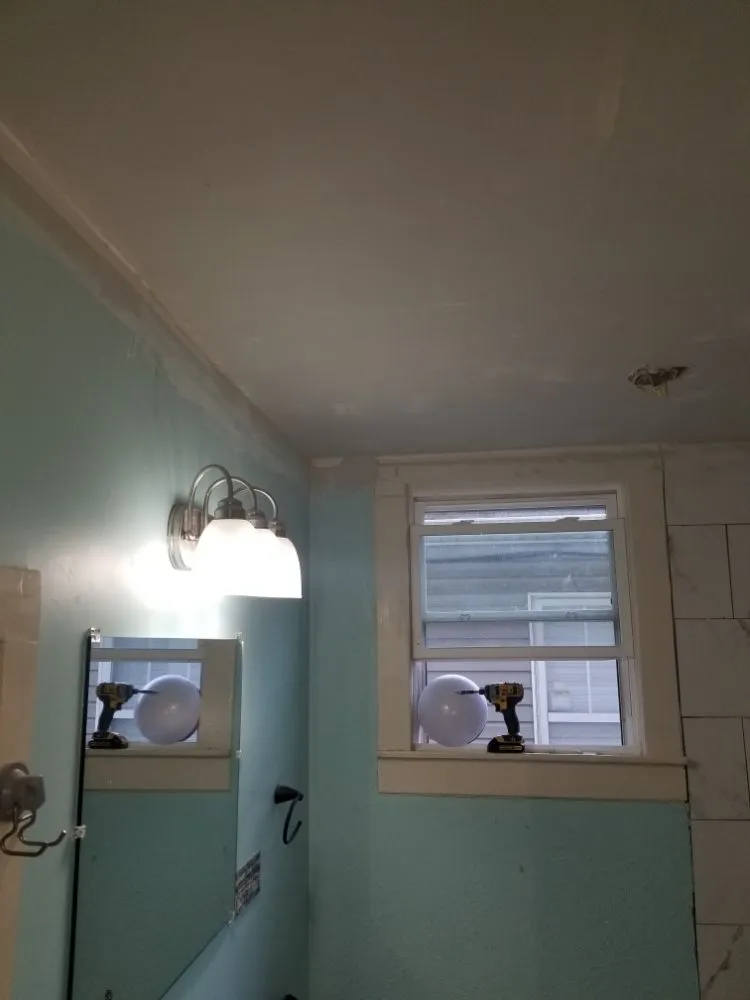 Reliable landscaping services for residential properties in New Albany, IN by Aaron's lawn,landscaping and handyman services