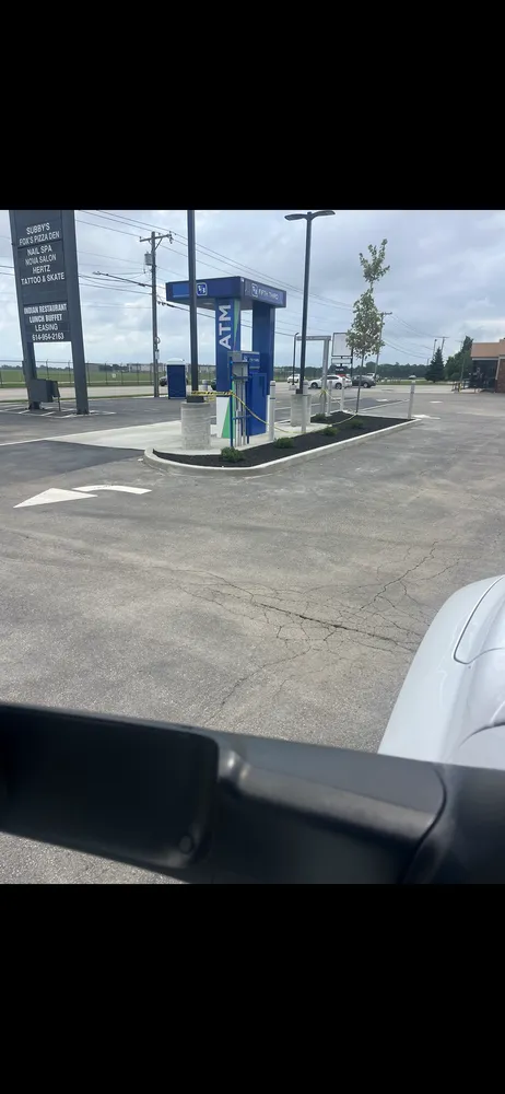 Professional residential landscaping experts serving Dayton, OH - Aaron's Tree & Landscaping Services