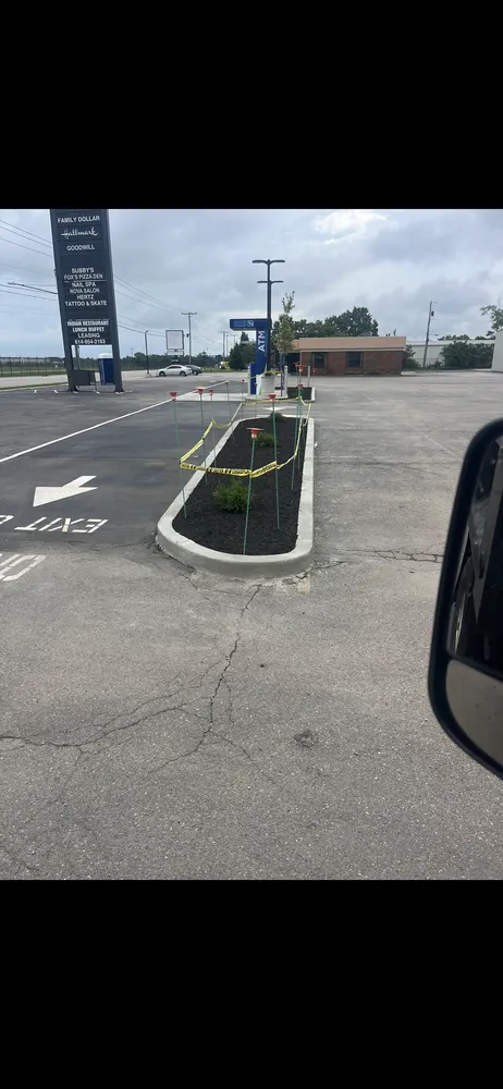 Reliable outdoor landscaping experts serving Dayton, OH - Aaron's Tree & Landscaping Services