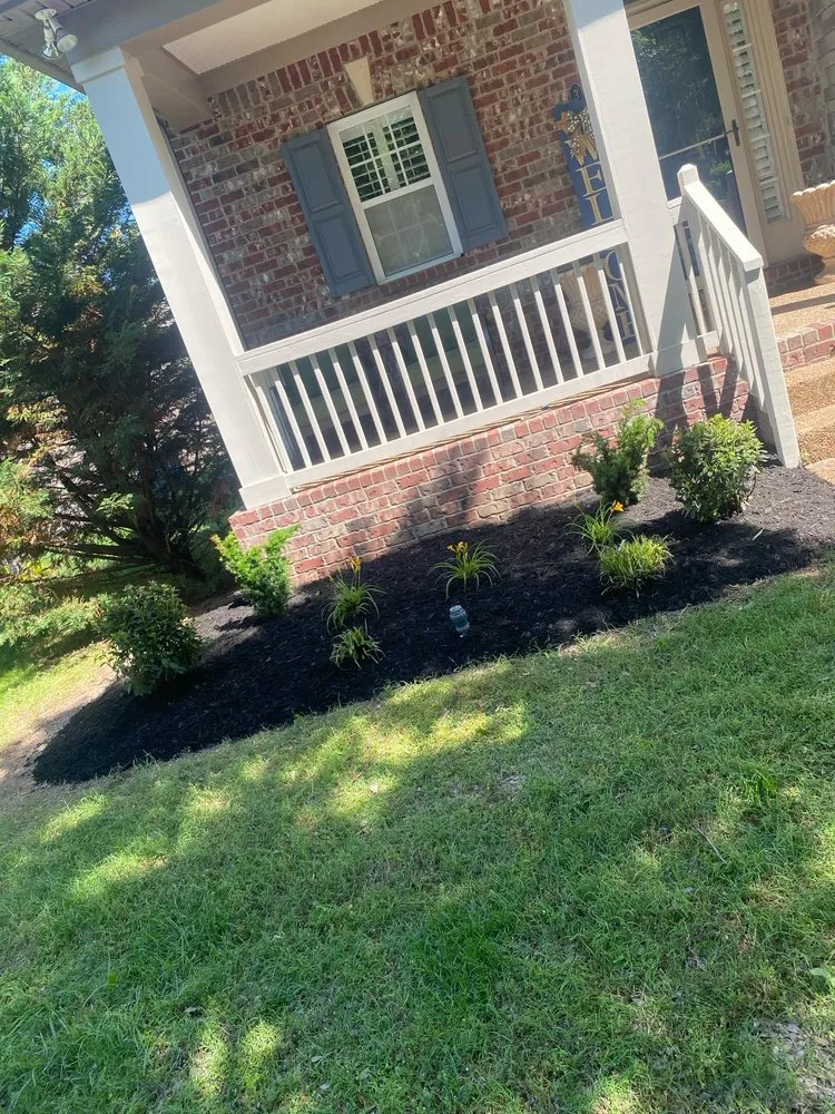 Trusted garden landscaping experts serving Clarksville, TN - A&A’s Landscaping