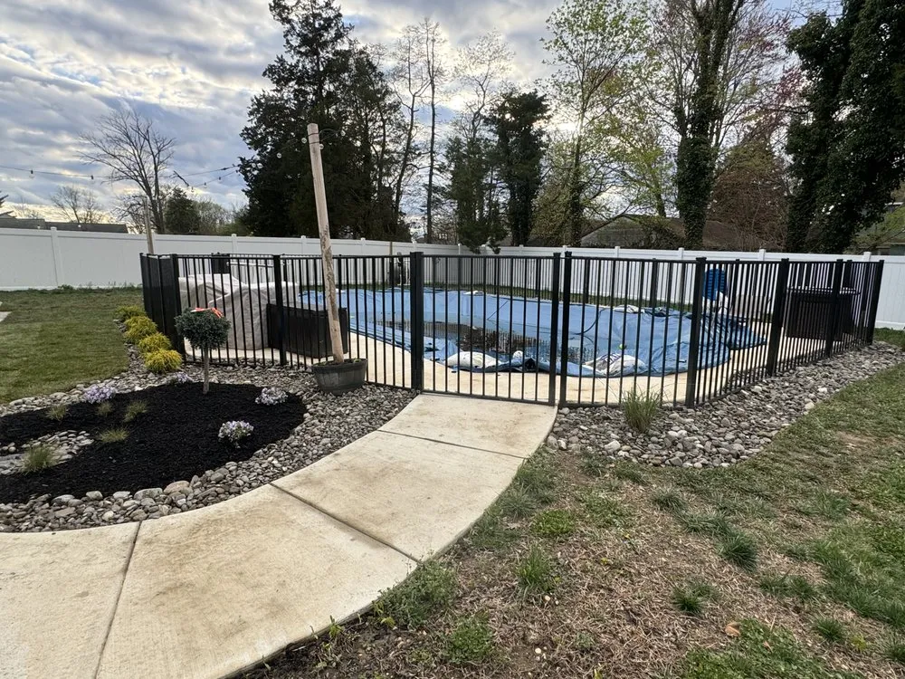 Professional yard maintenance experts serving Hammonton, NJ - Aaylandscaping