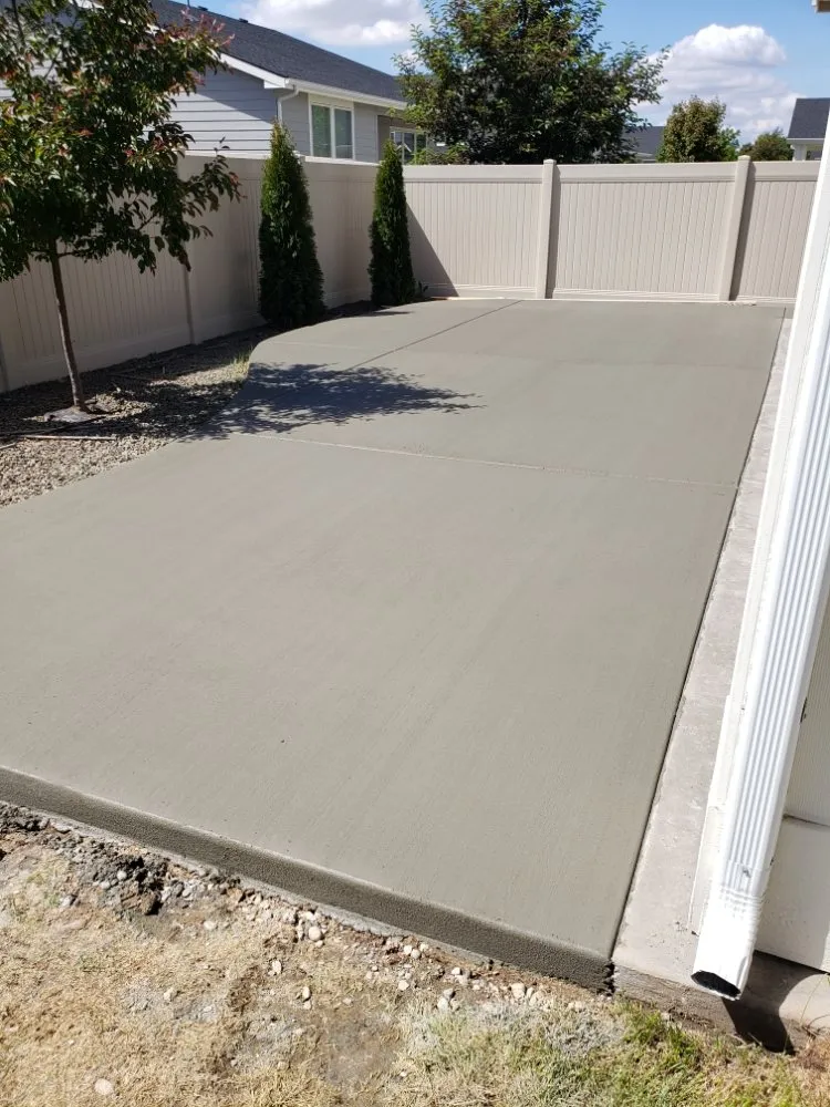 Reliable lawn care service experts serving Caldwell, ID - AB Concrete and Landscaping