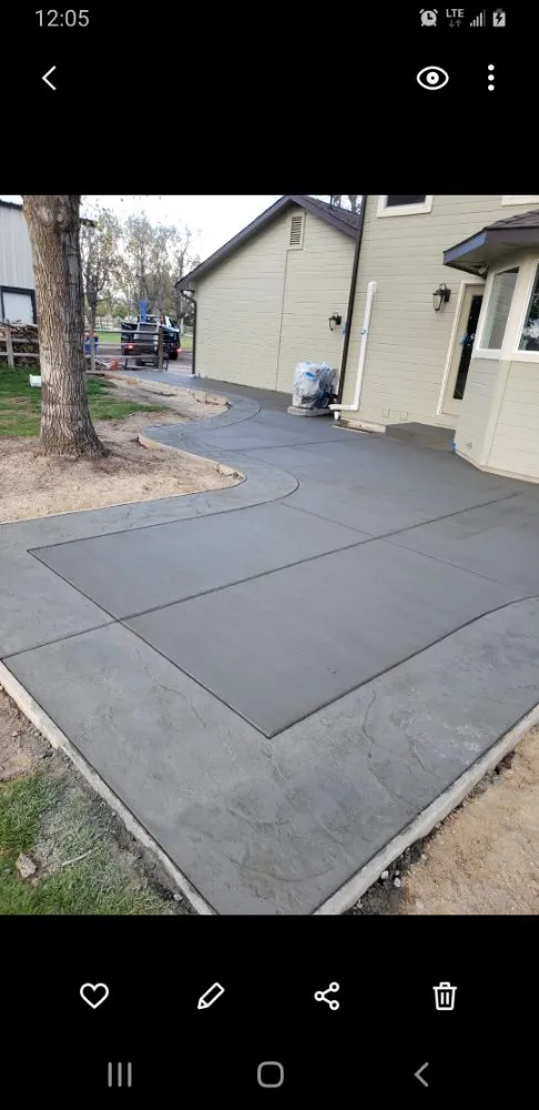 Professional lawn mowing service experts serving Caldwell, ID - AB Concrete and Landscaping