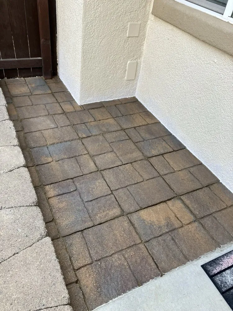 Professional yard cleanup service in Sacramento, CA - A&B Landscape Service