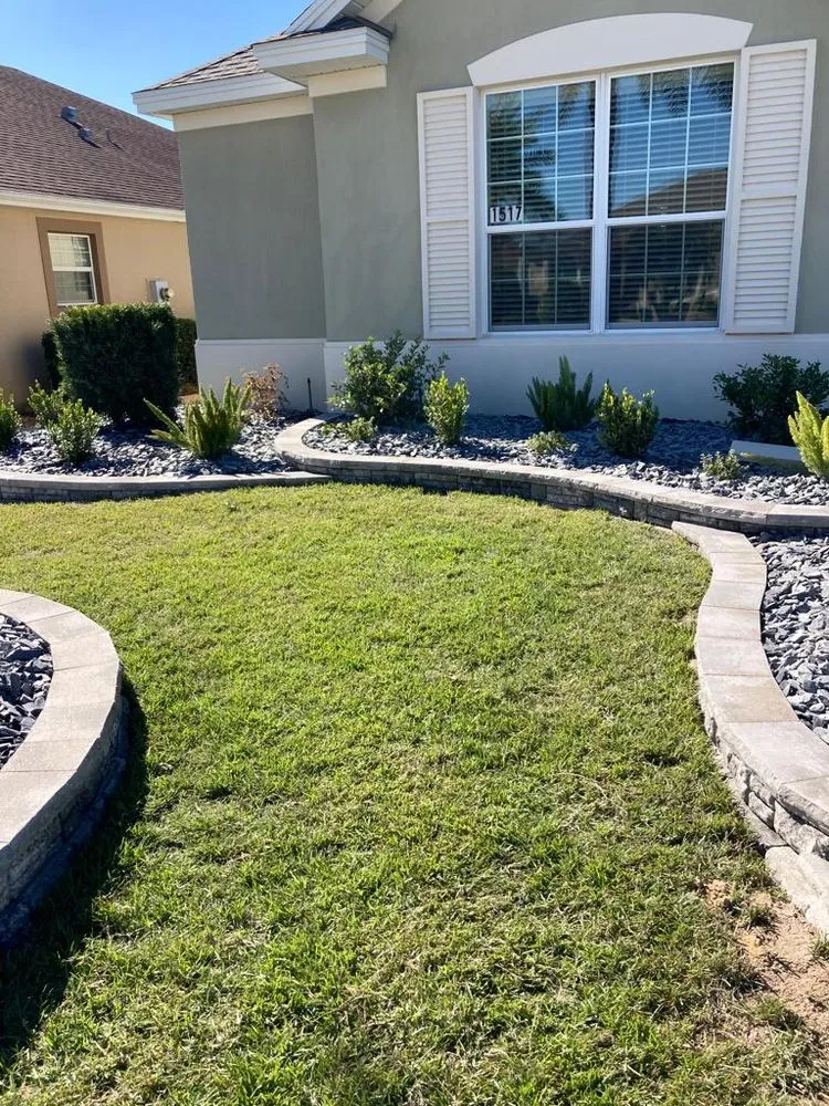 Top-rated landscaping services in Leesburg, FL by Ab Landscaping and Tree Service