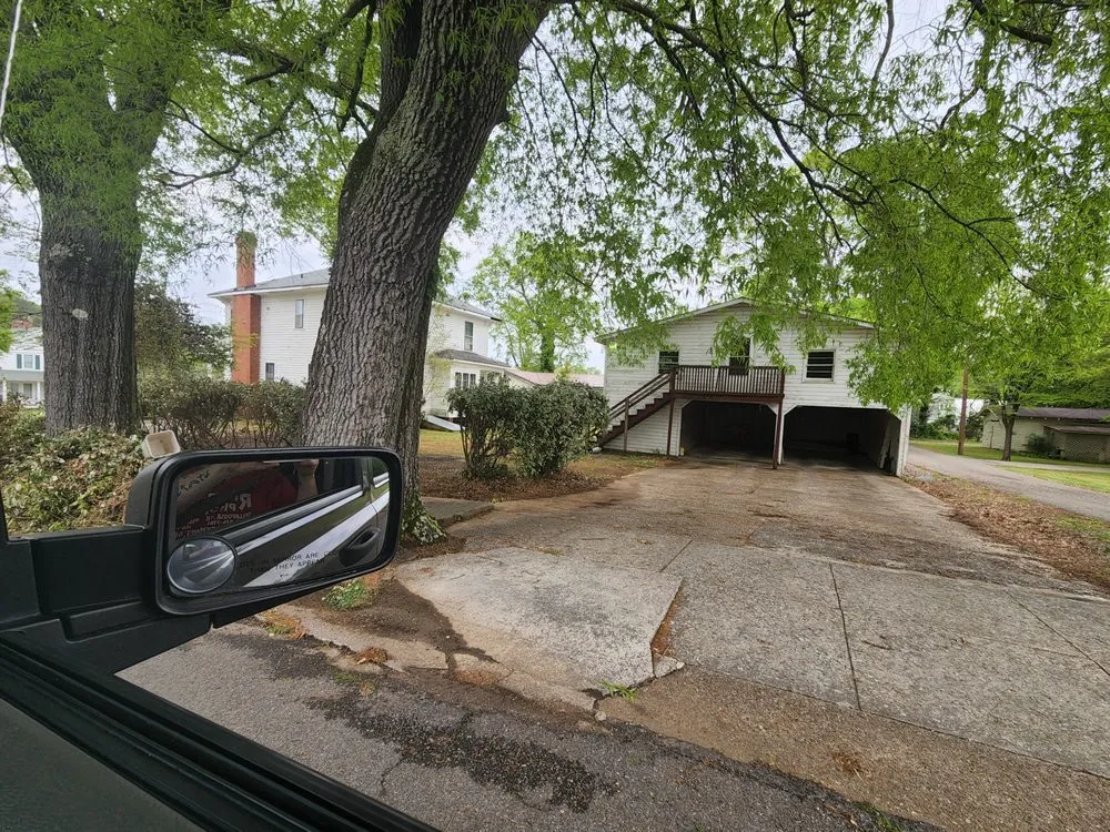 Custom garden landscaping in Piedmont, AL - A&B lawn Care & Maintenance