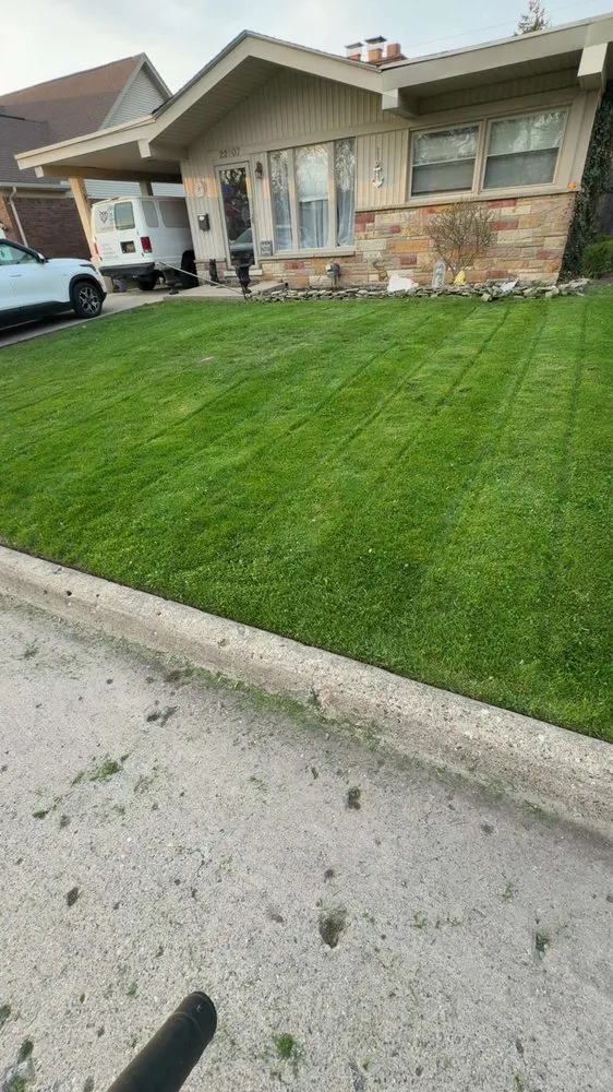 Custom landscape design experts serving St. Clair Shores, MI - A&B Lawn Care