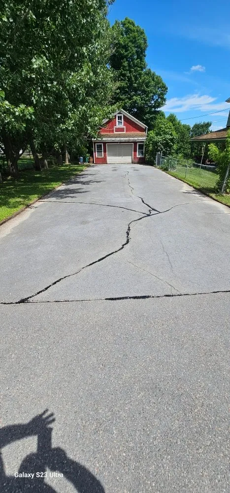 Local yard cleanup service experts serving Antwerp, NY - A&B lawn mowing