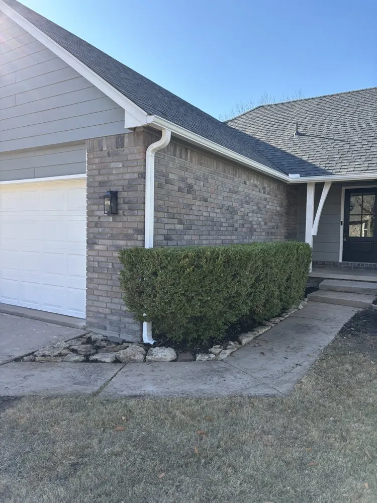 Top-rated garden landscaping in Wichita, KS by AB Mowing