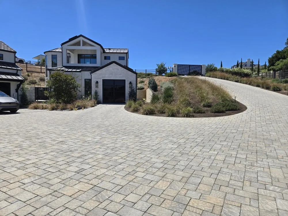 Trusted outdoor landscaping for year-round maintenance across Hemet, CA - Abarca Landscape