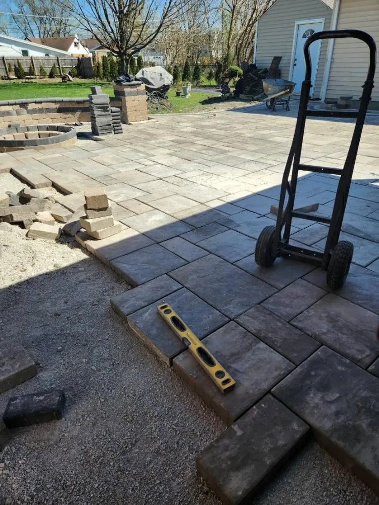 Reliable garden landscaping in Prospect Heights, IL by Abarca's Masonry & Landscaping Bros