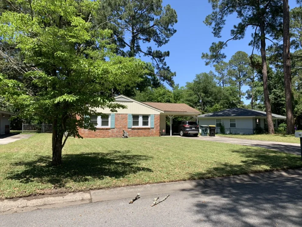 Affordable yard cleanup service experts serving Vernonburg, GA - Abat Lawn Care Services