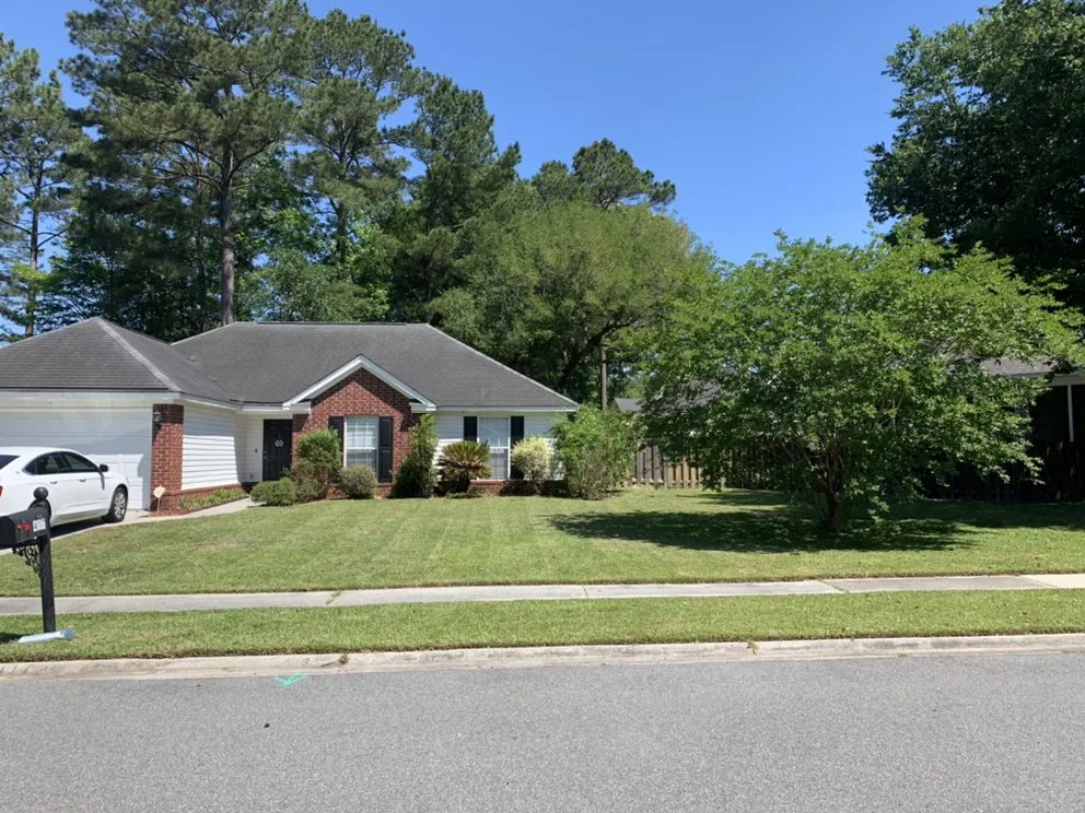 Custom garden landscaping in Vernonburg, GA by Abat Lawn Care Services