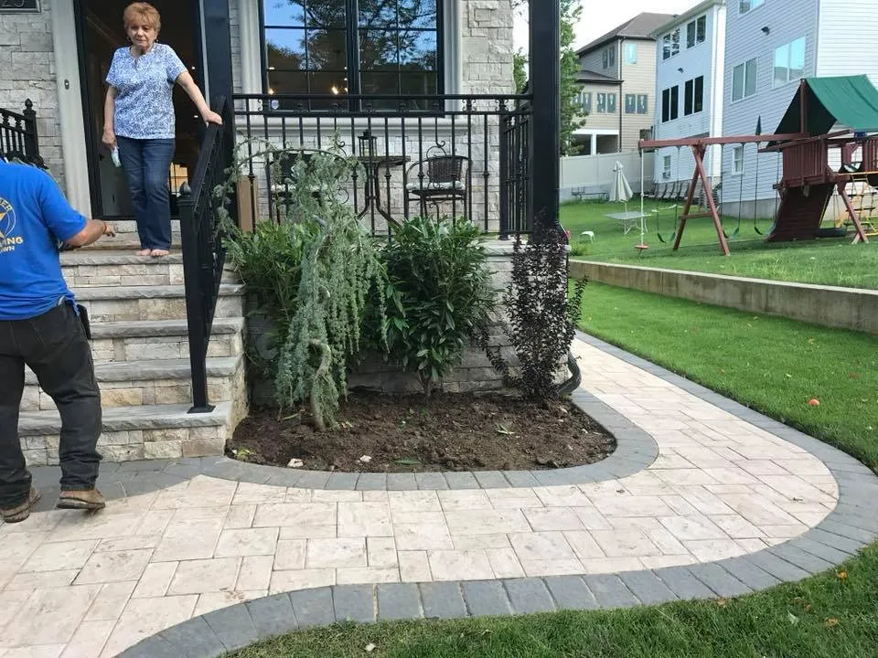 Professional yard cleanup service experts serving Staten Island, NY - Abbadessa Bros