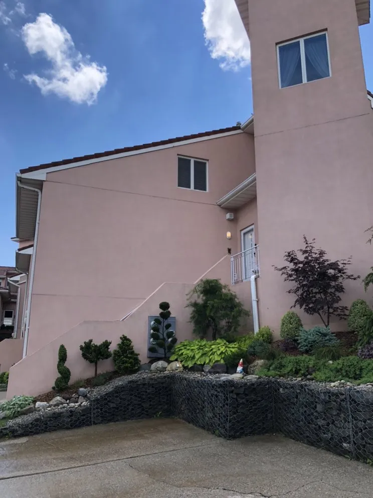 Reliable yard cleanup service experts serving Staten Island, NY - Abbadessa Bros