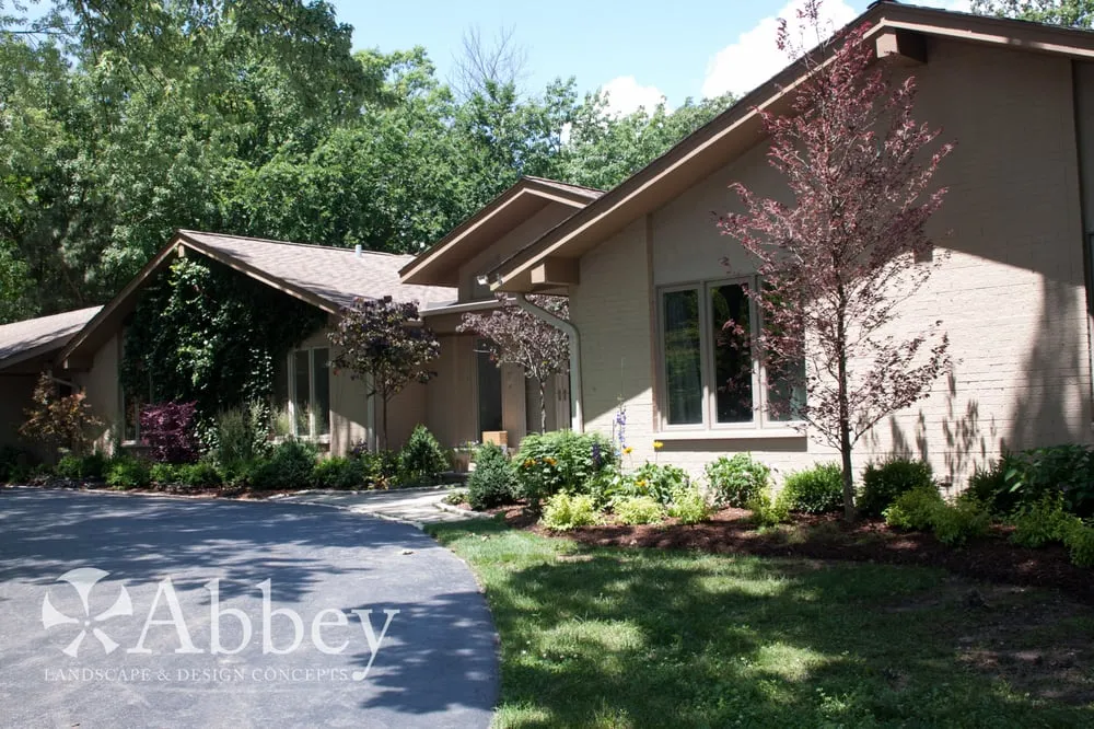 Top-rated yard cleanup service for beautiful yards in Skokie, IL by Abbey Landscape & Design Concepts