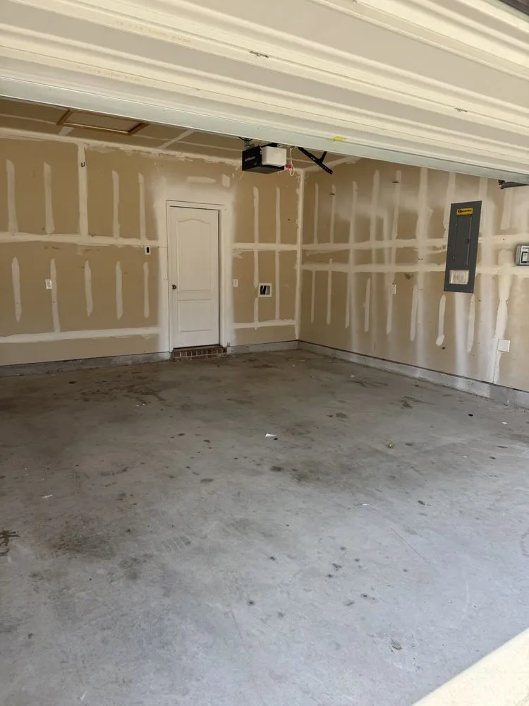 Expert garden landscaping in Aubrey, TX - Abbott’s Haul Off & Transport