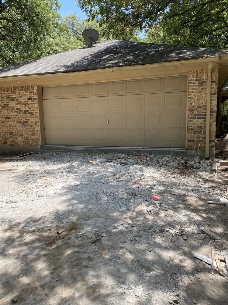 Trusted yard cleanup service with custom design in Aubrey, TX by Abbott’s Haul Off & Transport