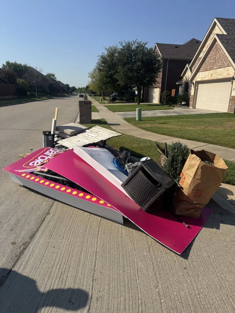 Custom lawn mowing service experts serving Aubrey, TX - Abbott’s Haul Off & Transport