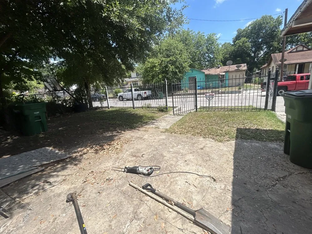 Reliable garden landscaping experts serving San Antonio, TX - Abby & Mike Landscaping