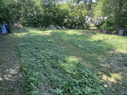 Abby & Mike Landscaping Logo