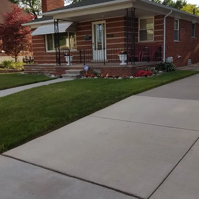 Expert garden landscaping experts serving Grosse Pointe, MI - ABC Co., Landscaping