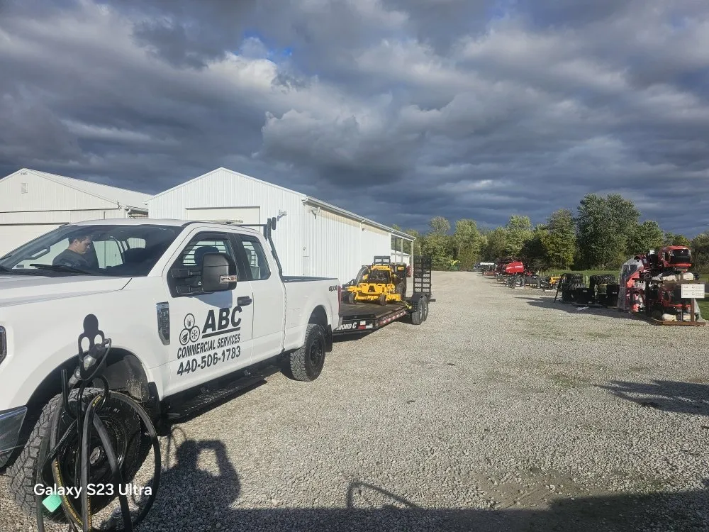 Custom lawn care service in Elyria, OH by ABC Commercial Services