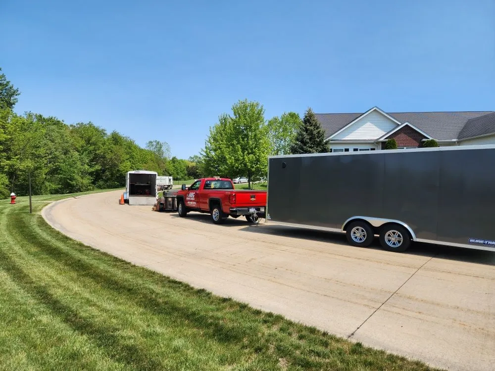 Top-rated lawn mowing service for residential properties across Elyria, OH - ABC Commercial Services