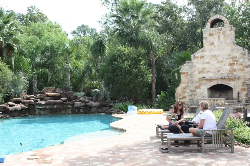 Expert lawn mowing service in Houston, TX - ABC Home & Commercial Services