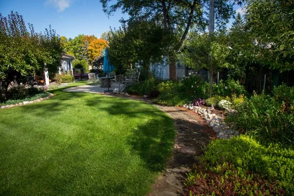 ABC Lawn Care Logo