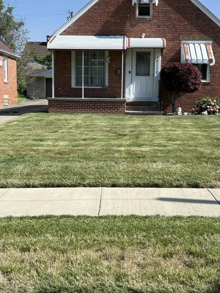 Affordable yard cleanup service in Garfield Heights, OH by ABC Lawn-Care Services