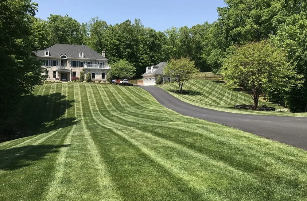 Reliable garden landscaping for year-round maintenance in St. Louis, MO by ABC Lawn Care