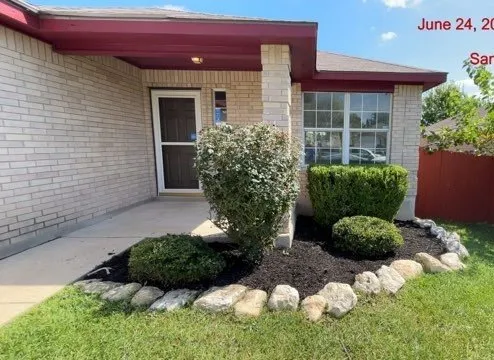 Affordable lawn mowing service with custom design across San Antonio, TX - ABC Lawn