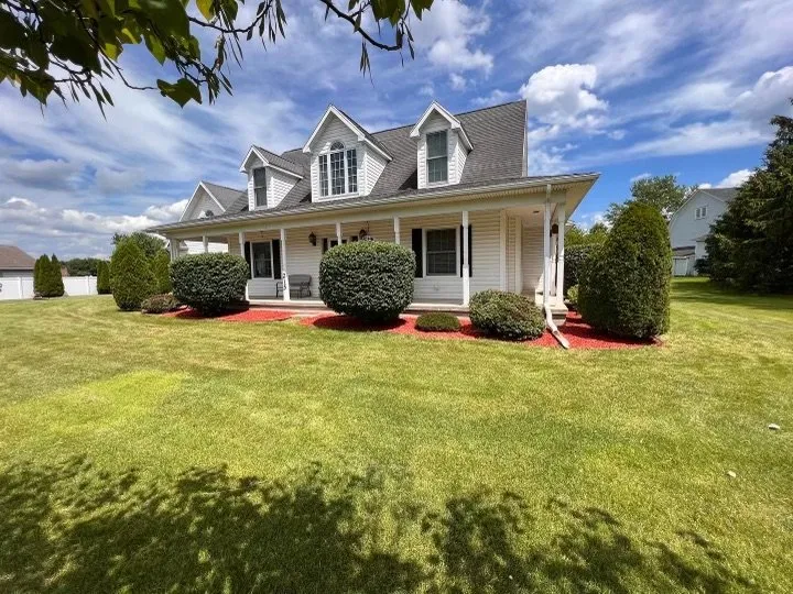 Top-rated lawn care service in South Windsor, CT - ABC Property Care