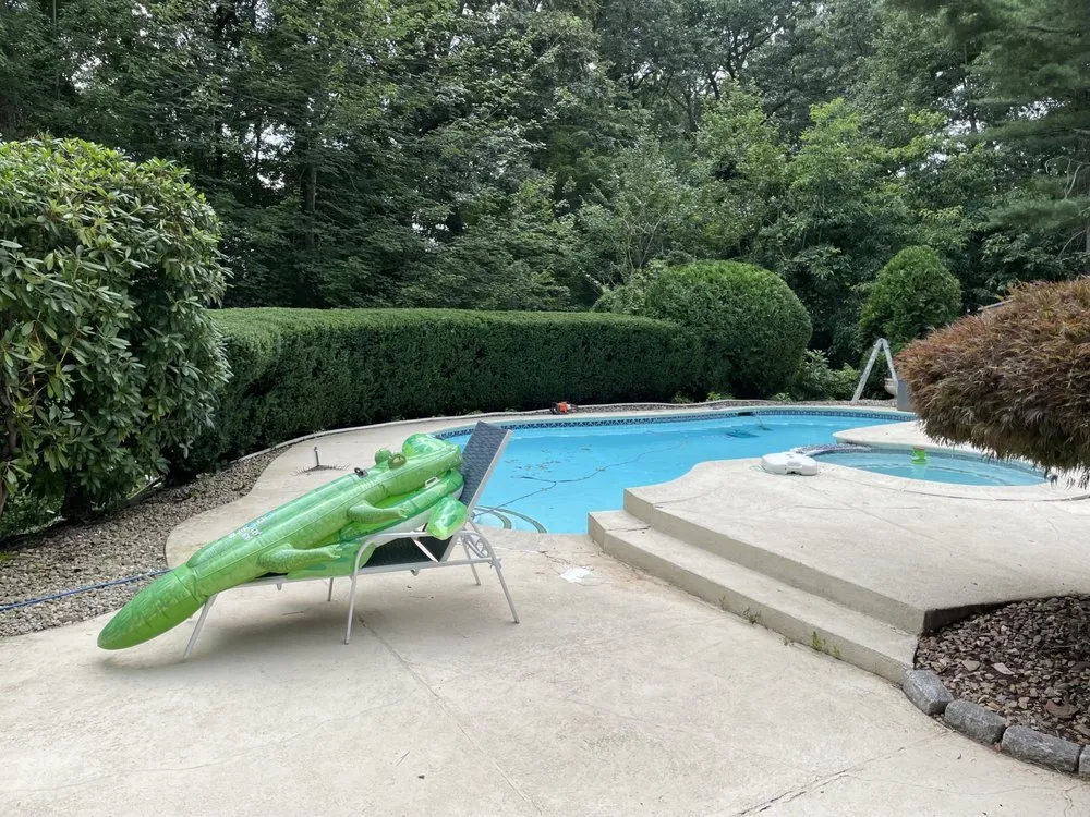 Trusted garden landscaping for year-round maintenance in South Windsor, CT by ABC Property Care