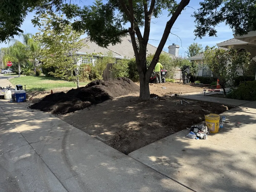 Top-rated yard cleanup service with custom design in Yuba City, CA by Abel Gonzales Maintenance