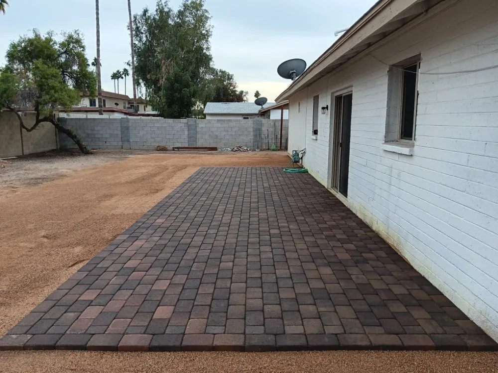 Reliable lawn care service experts serving Phoenix, AZ - Abel's Landscaping