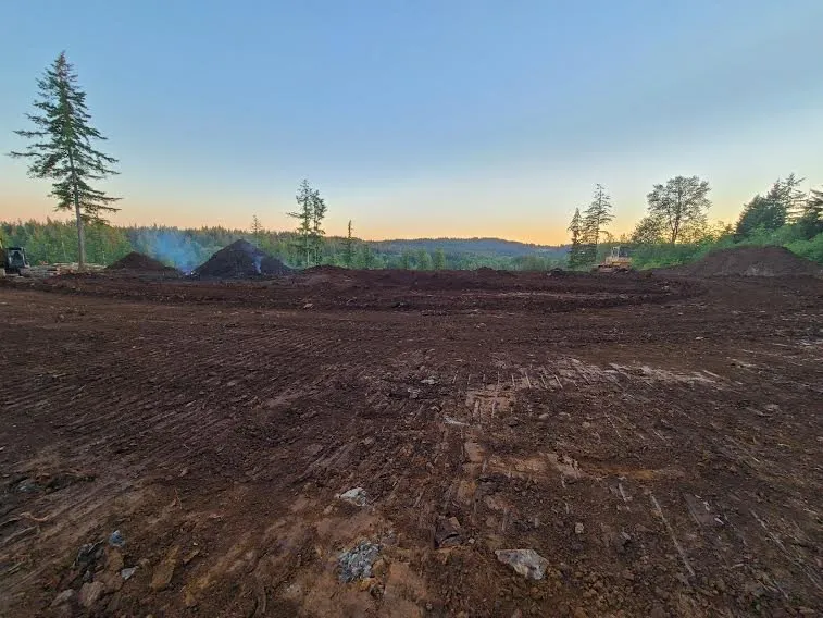 Custom lawn mowing service for beautiful yards across Yacolt, WA - Abernathy Stump Grinding