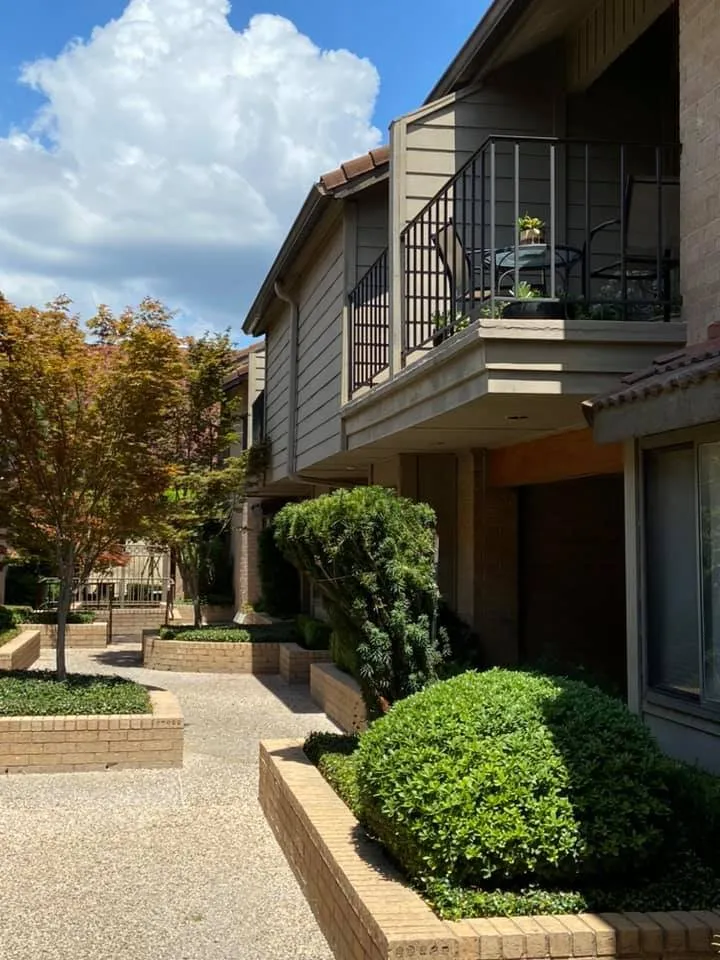 Expert landscape installation near you in Granbury, TX by AB&G Management