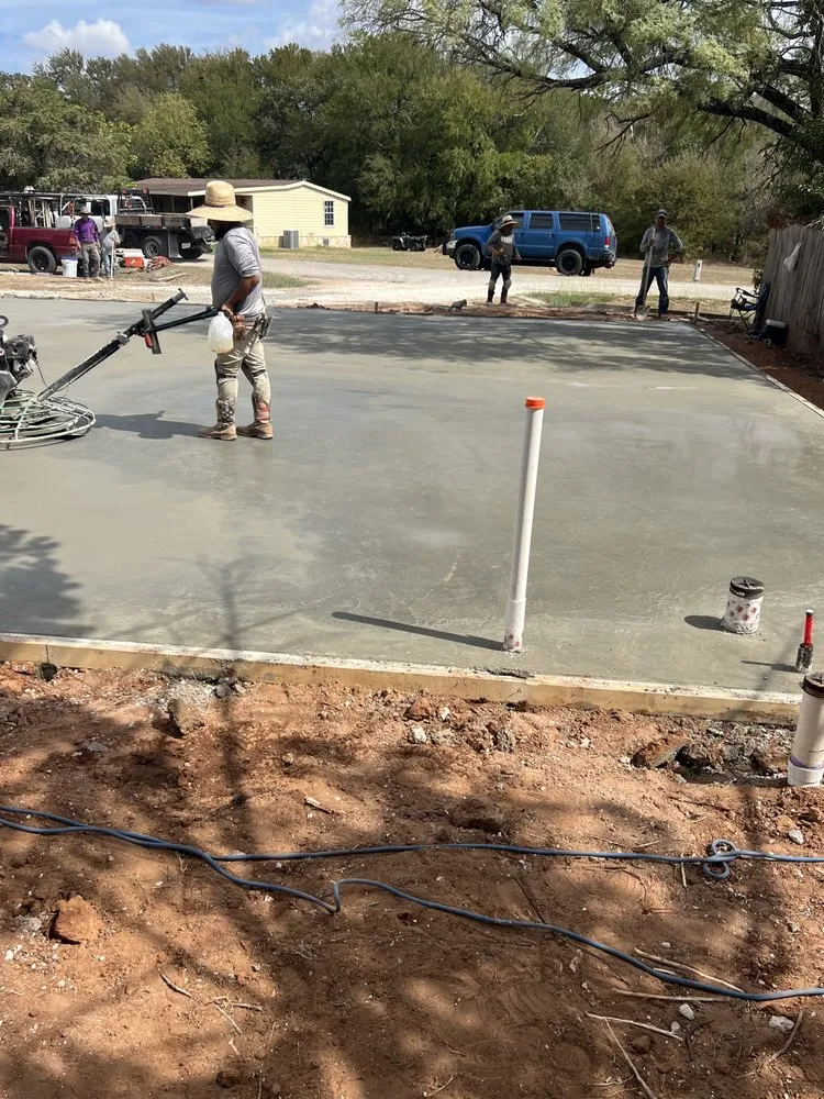 Top-rated yard maintenance in Arlington, TX - Abides Construction