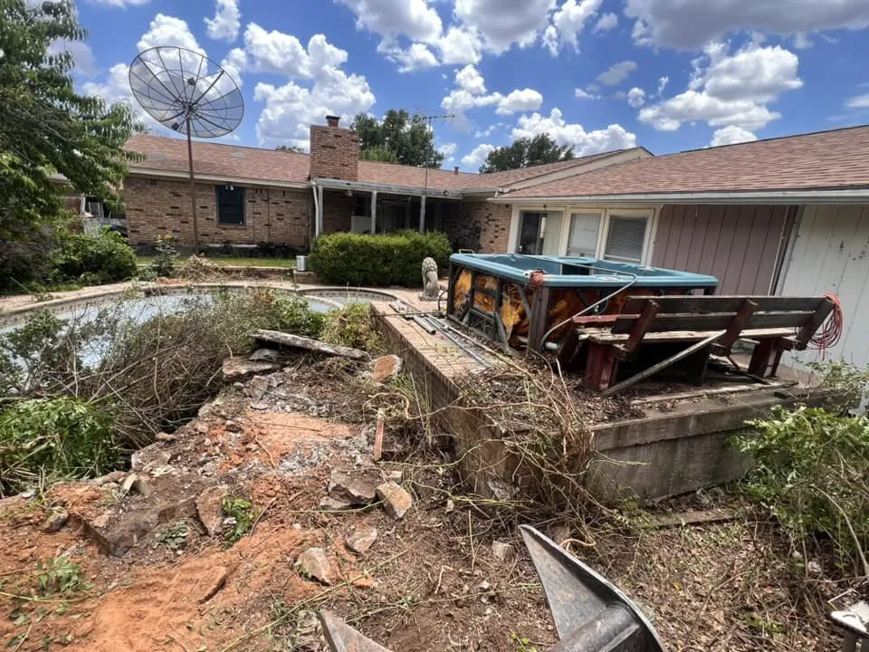 Reliable landscaping services for year-round maintenance across Abilene, TX - Abilene Demolition Service