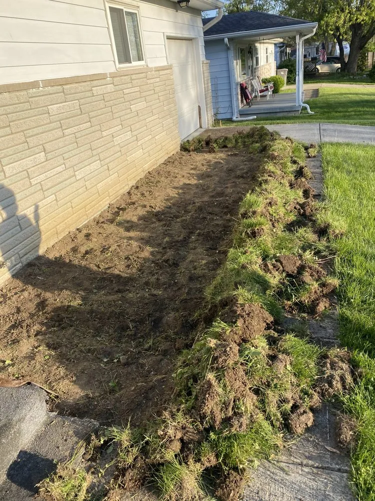 Expert outdoor landscaping for beautiful yards in Lawrence, IN by Abimo Heart